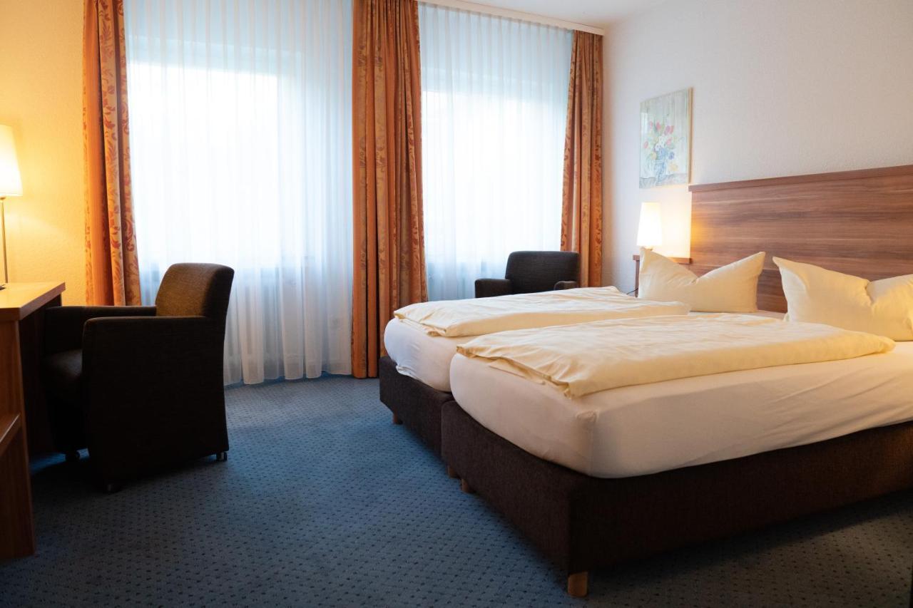 Hotel Jaegerhof 巴特赫尔斯费尔德 外观 照片
