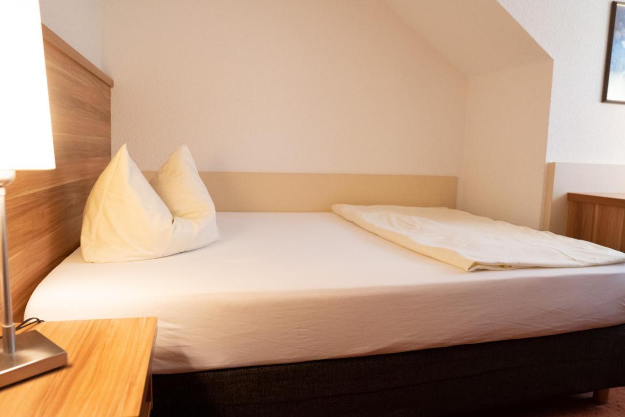 Hotel Jaegerhof 巴特赫尔斯费尔德 外观 照片